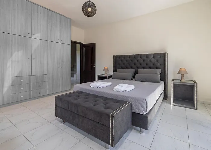 Prestige Rhodes * Jaliszósz