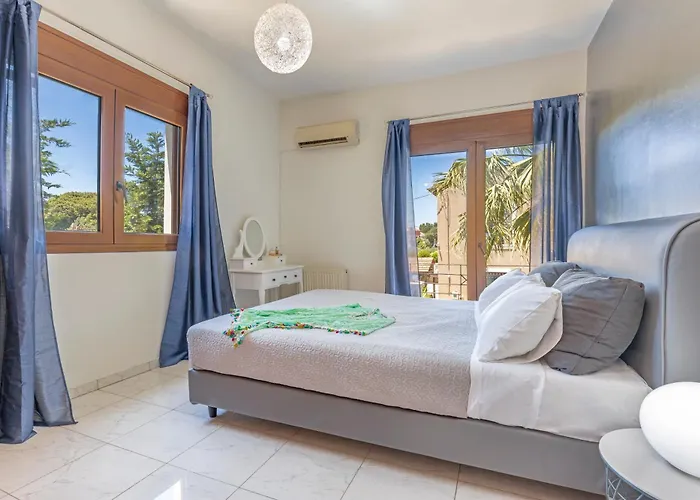 Prestige Rhodes فيلة إياليسوس