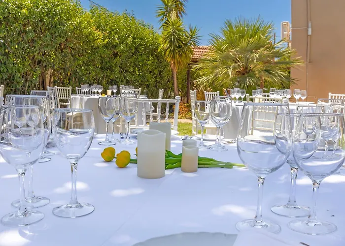 Prestige Rhodes إياليسوس