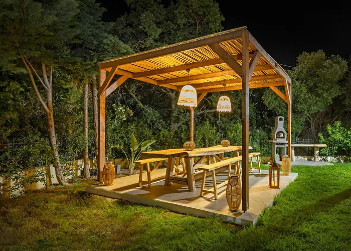 Prestige Rhodes * إياليسوس