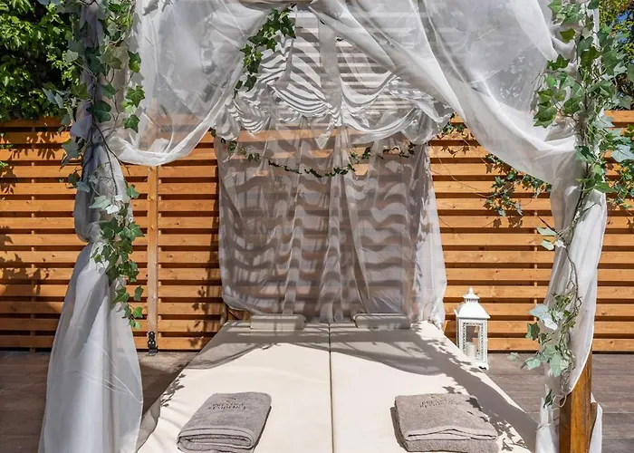 فيلة Prestige Rhodes إياليسوس