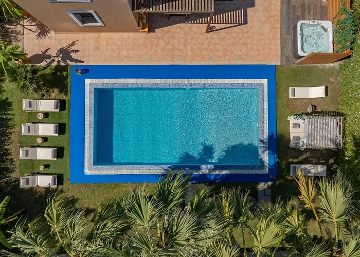 Prestige Rhodes إياليسوس