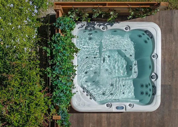 Prestige Rhodes فيلة